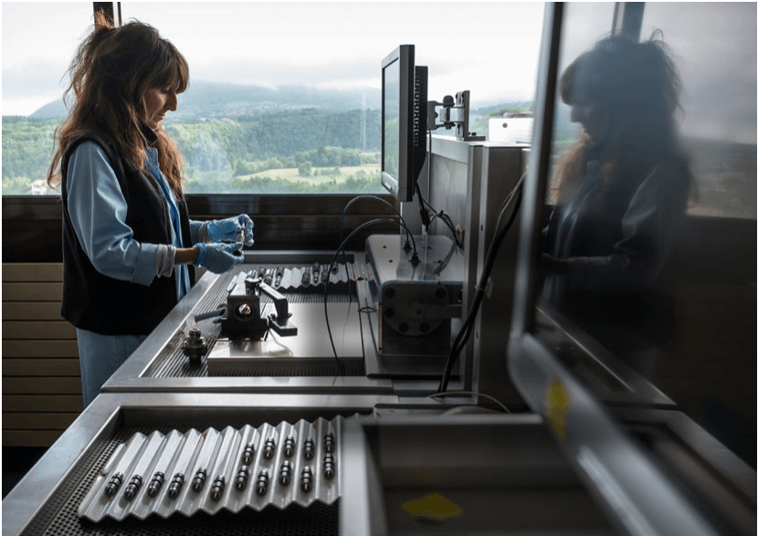 Fiches métiers monteur